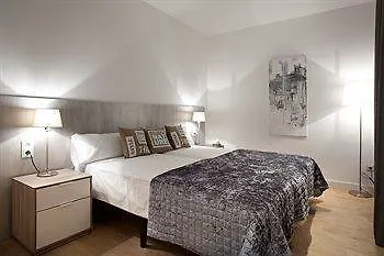 Ramblas Cozy Rent דירה *