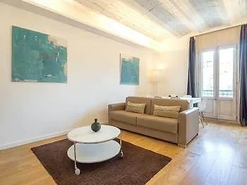 Ramblas Cozy Rent דירה